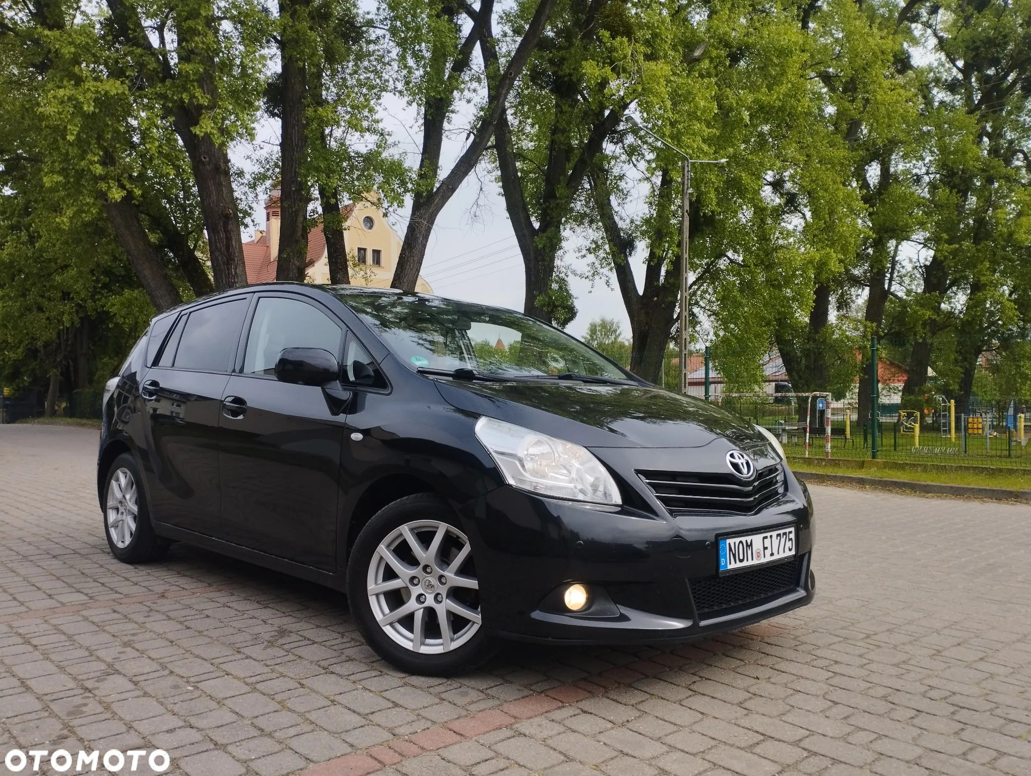 Toyota Verso 1.8 5-Sitzer Executive - 1