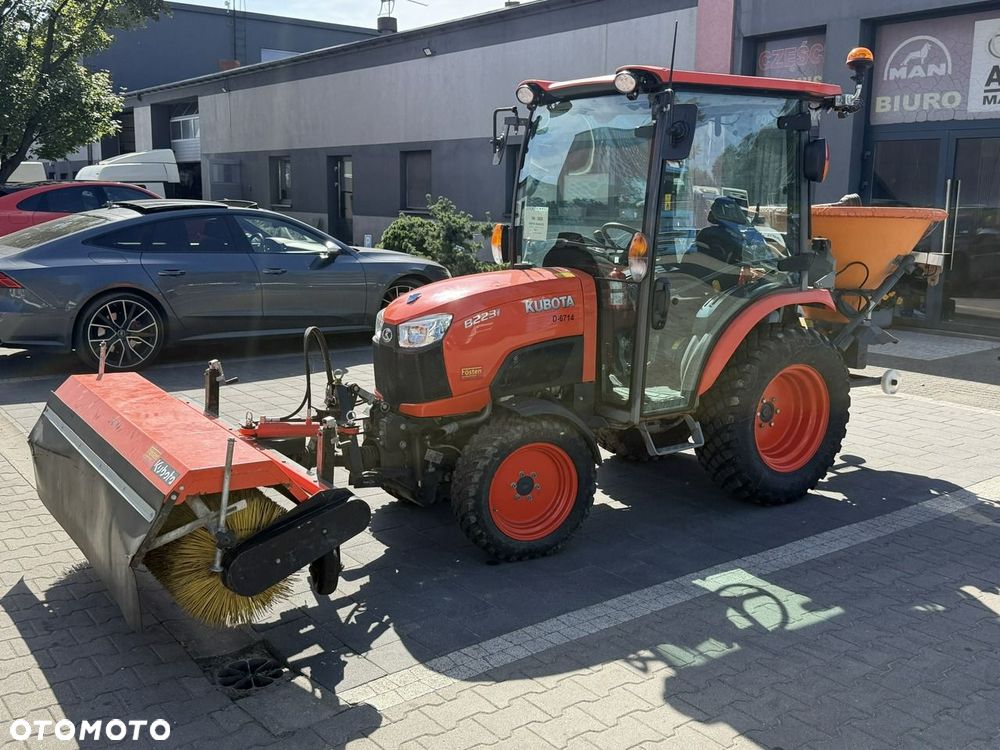 Kubota B2231HC