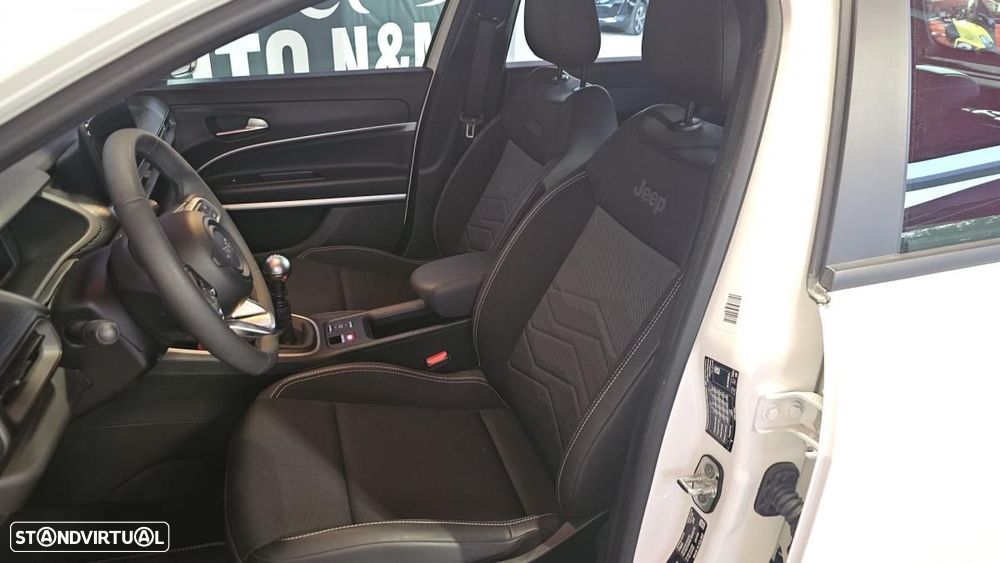 Jeep Avenger 1.2 GSE T3 Altitude - 14