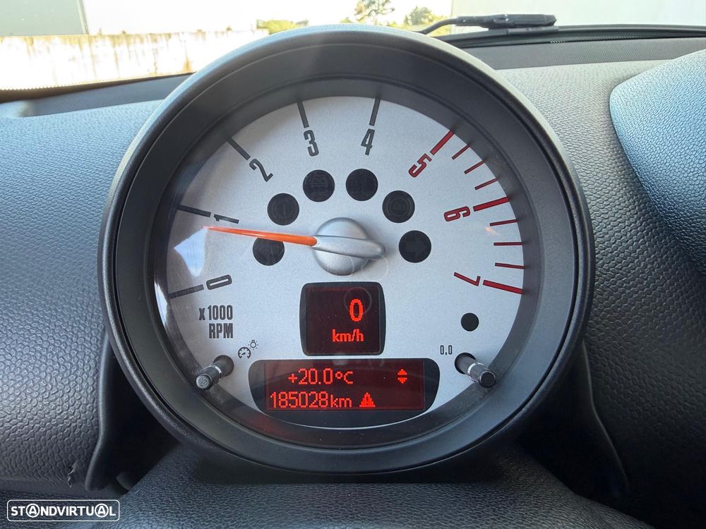 MINI Countryman Cooper D - 17