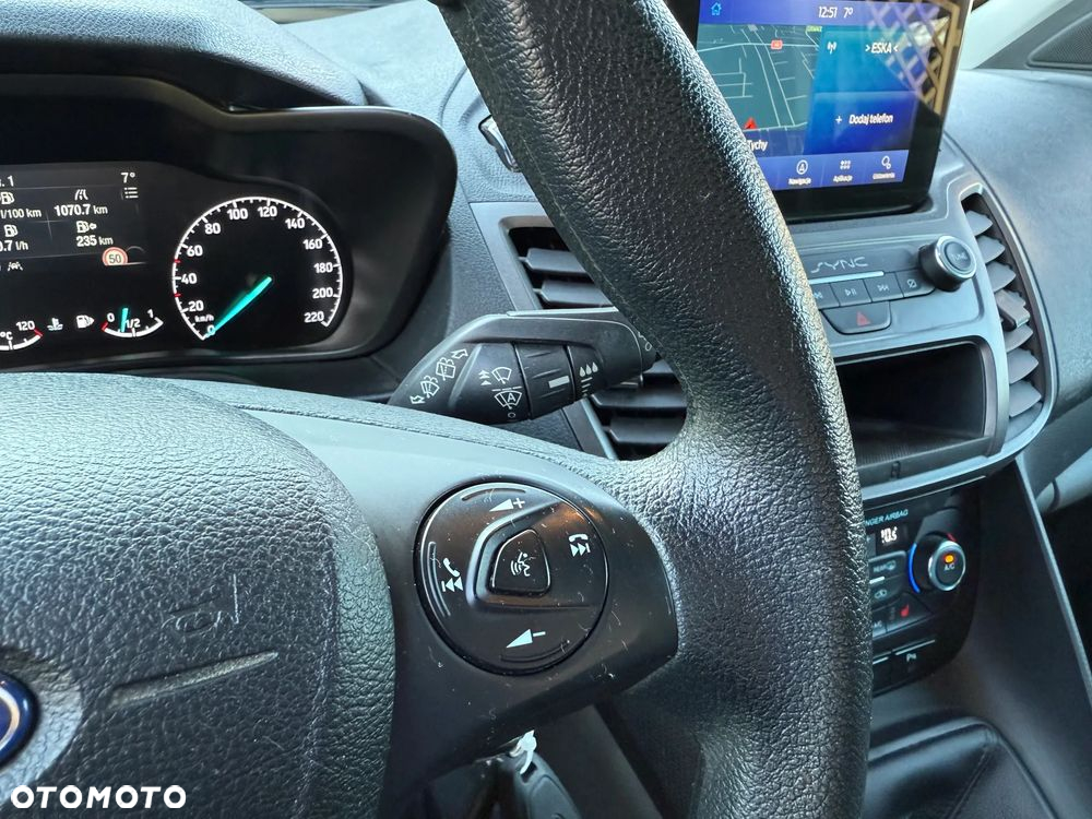Ford Transit Connect - 26