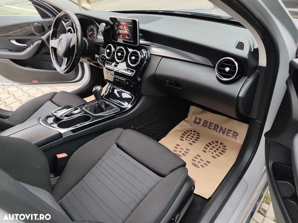 Mercedes-Benz C 180 K BlueEfficiency T-modell - 11