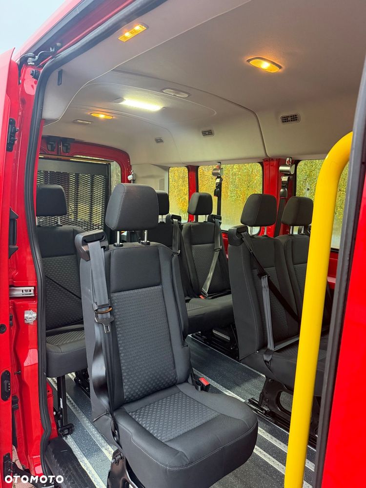 Ford Transit - 18