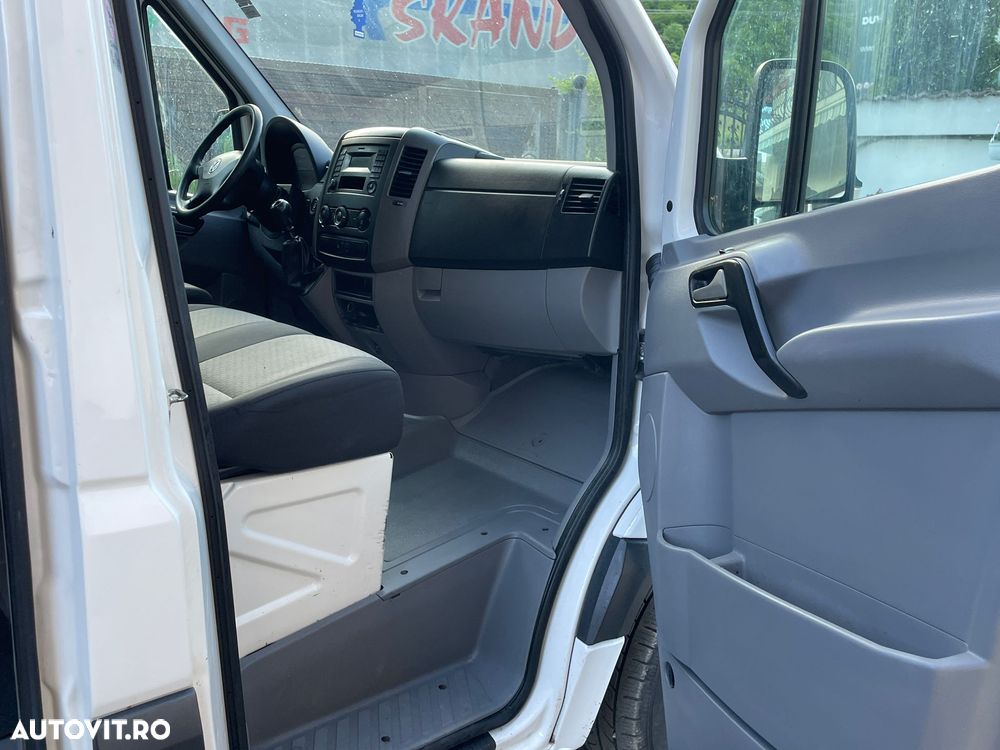 Volkswagen Crafter - 5