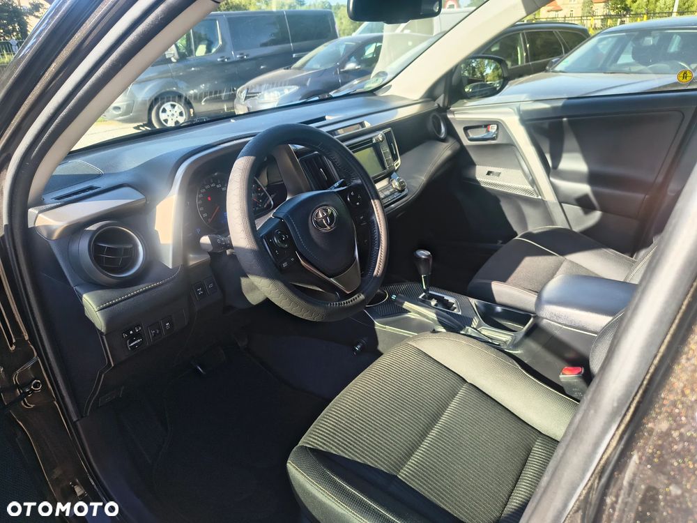 Toyota RAV4 2.2 D-4D 4x4 Automatik Edition - 14