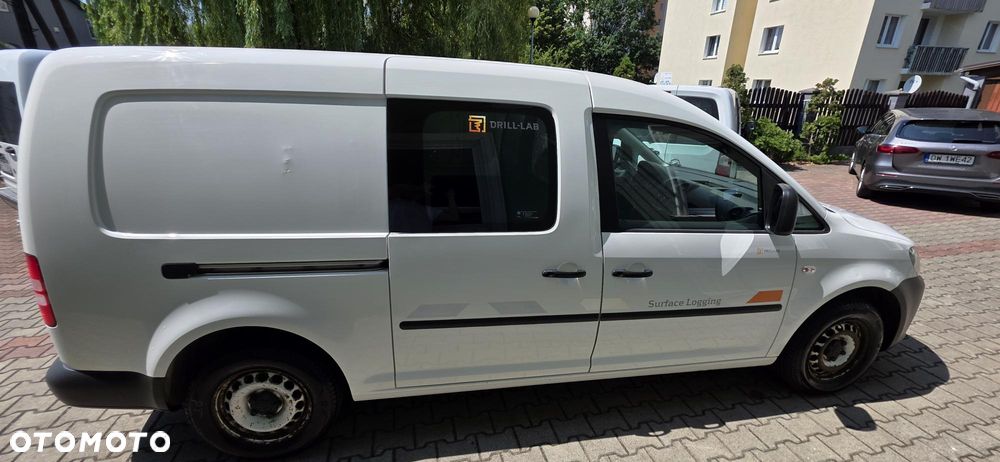 Volkswagen CADDY MAXI - 8