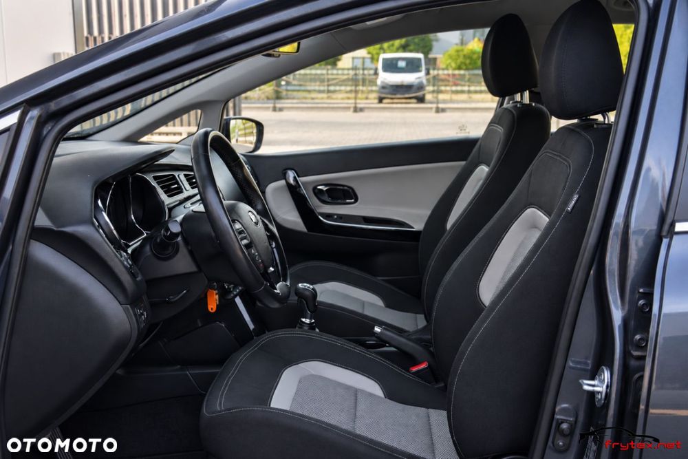 Kia Ceed - 17