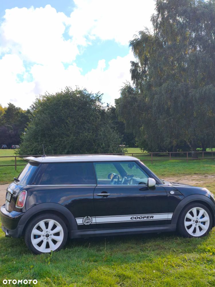 MINI Cooper Standard - 3