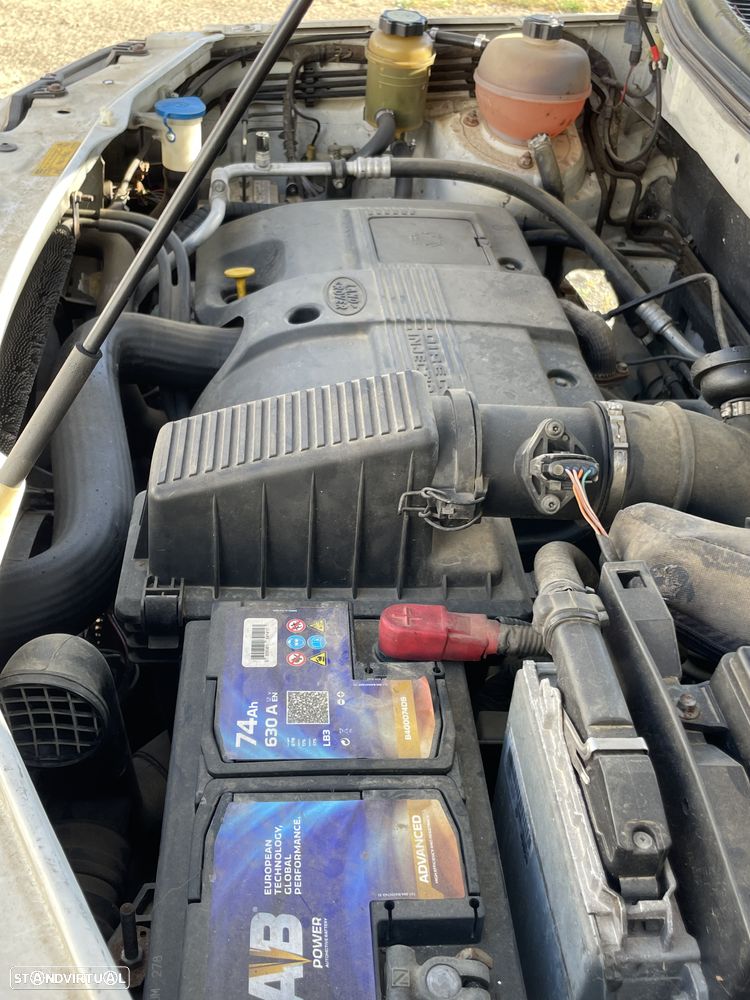 Land Rover Freelander 2.0 di - 8