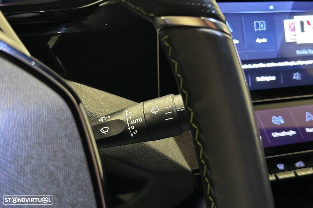 Peugeot 308 1.6 Hybrid GT e-EAT8 - 17