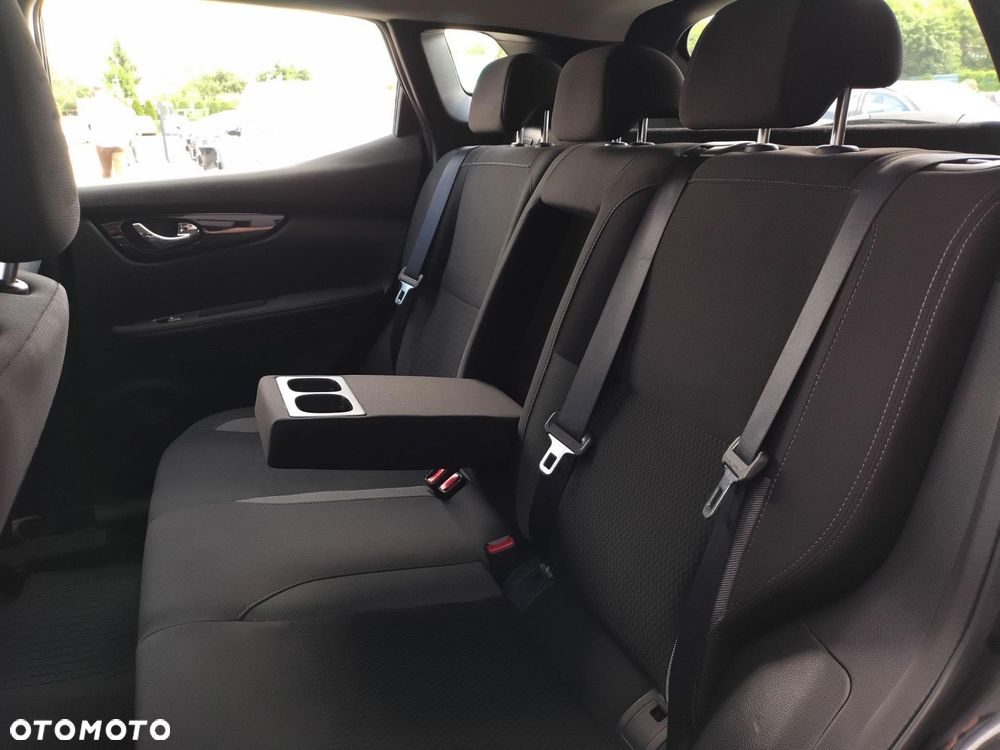 Nissan Qashqai 1.2 DIG-T Visia - 24