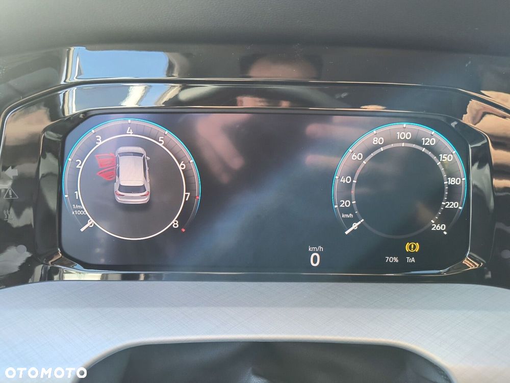 Volkswagen Golf - 17