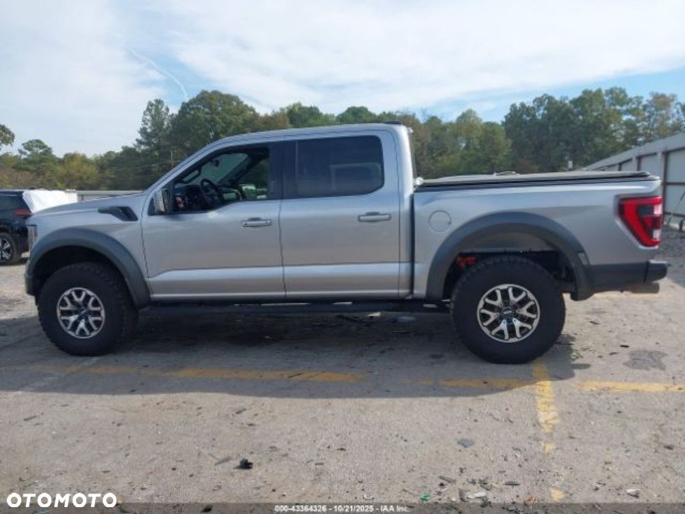 Ford F150 - 4