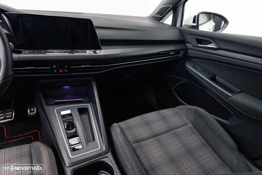 VW Golf 2.0 TSI GTI DSG - 10