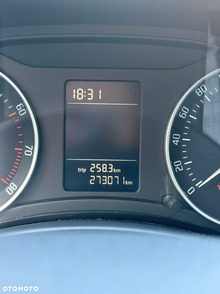 Skoda Octavia 1.6 Tour Classic - 14