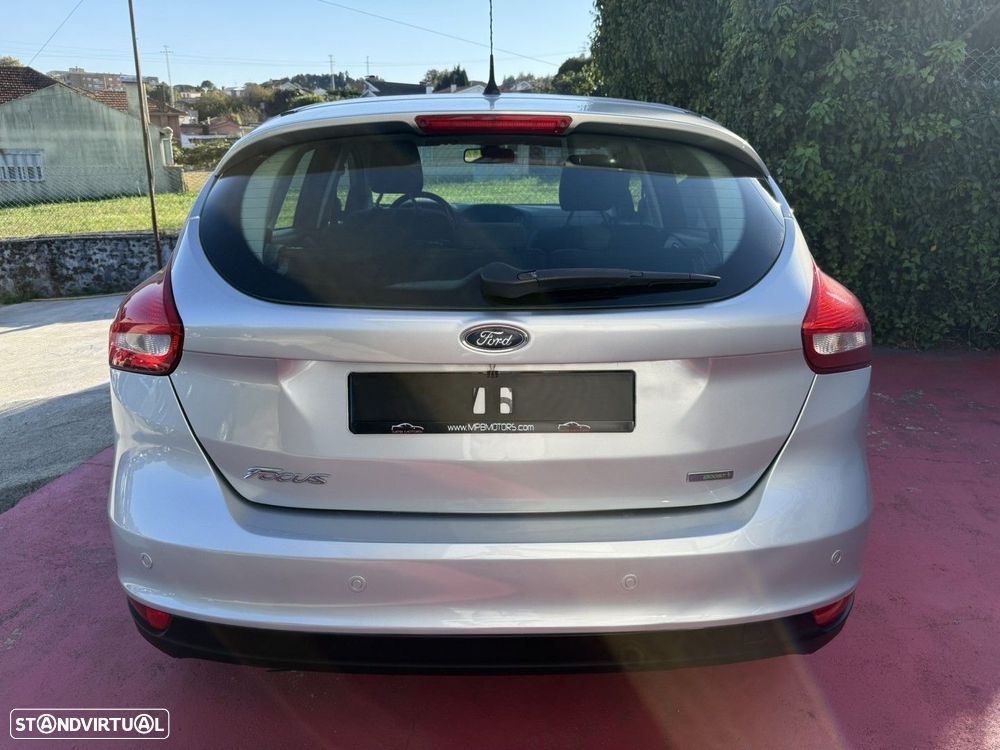 Ford Focus 1.0 EcoBoost S&S COOL&CONNECT DESIGN - 5
