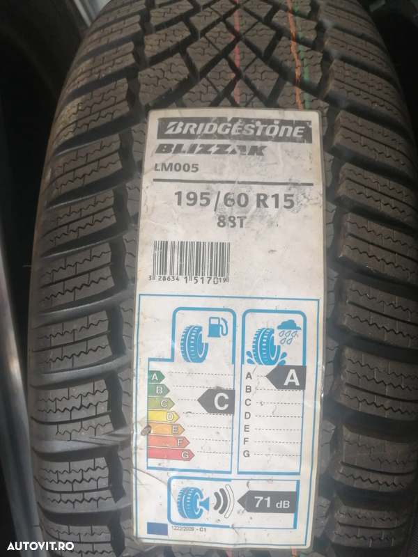 Anvelopa noua iarna 195/60 R15 BRIDGESTONE Blizzak LM005 88T