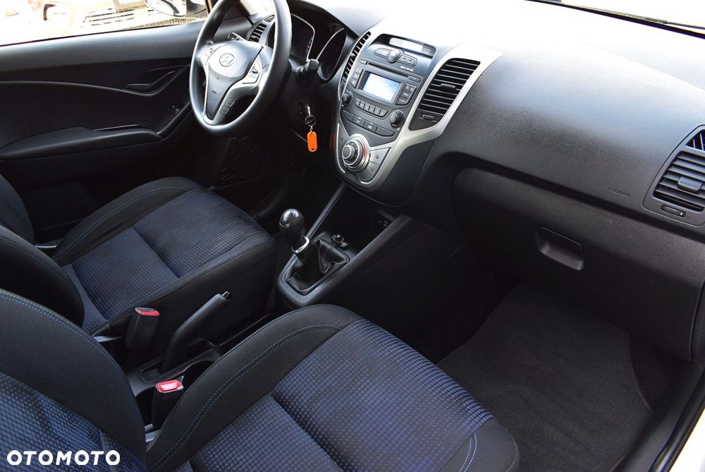 Hyundai ix20 - 15