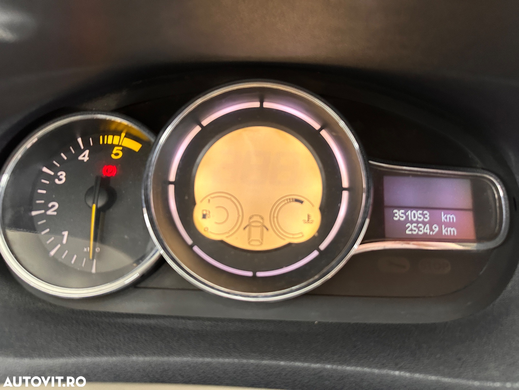 Renault Megane 1.9 dCi FAP Dynamique - 7