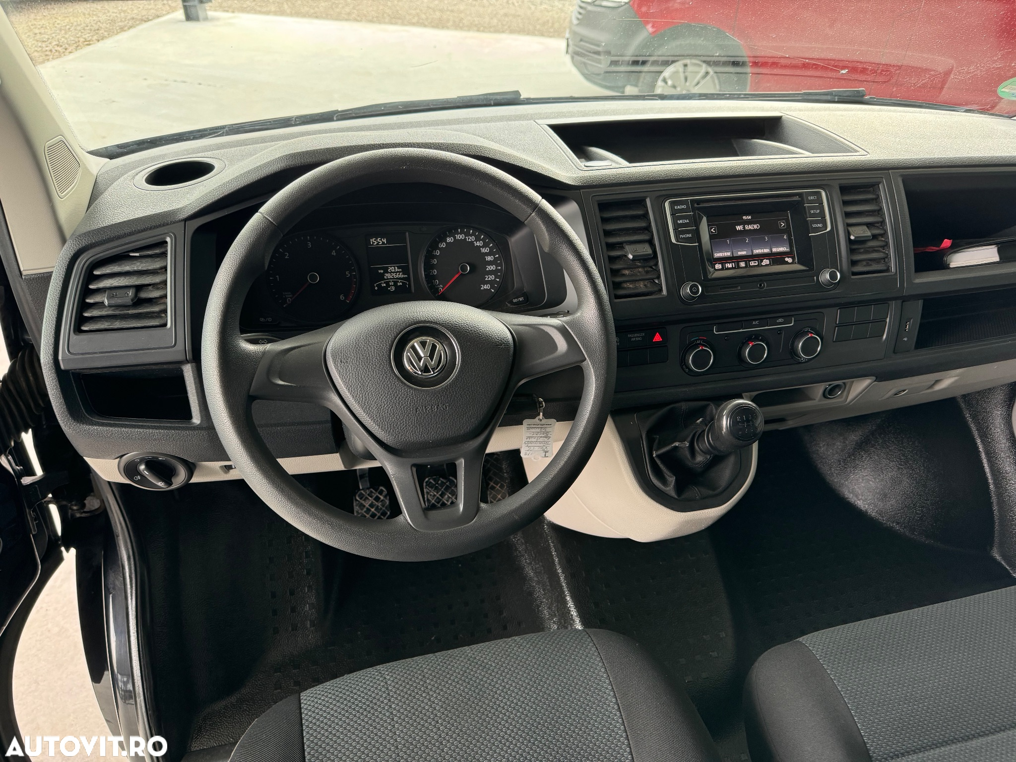 Volkswagen Transporter T6 - 5
