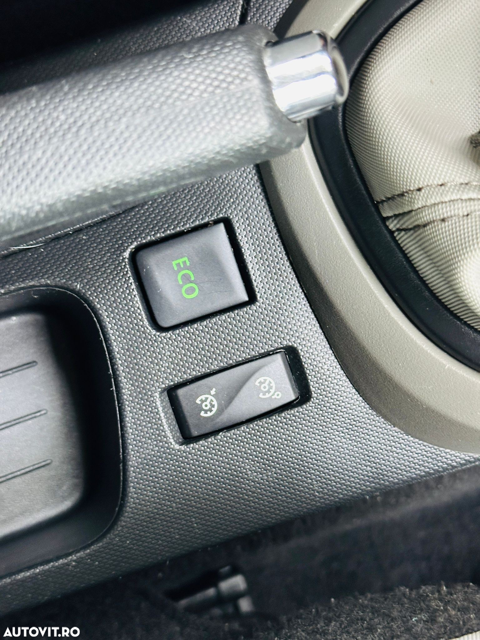 Renault Captur - 39