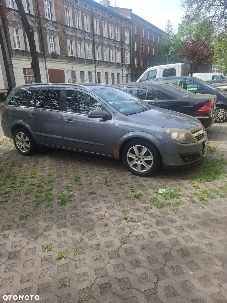 Opel Astra 1.9 CDTI Sport - 10