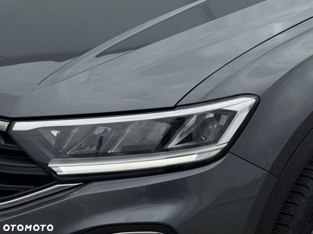 Volkswagen T-Roc - 8