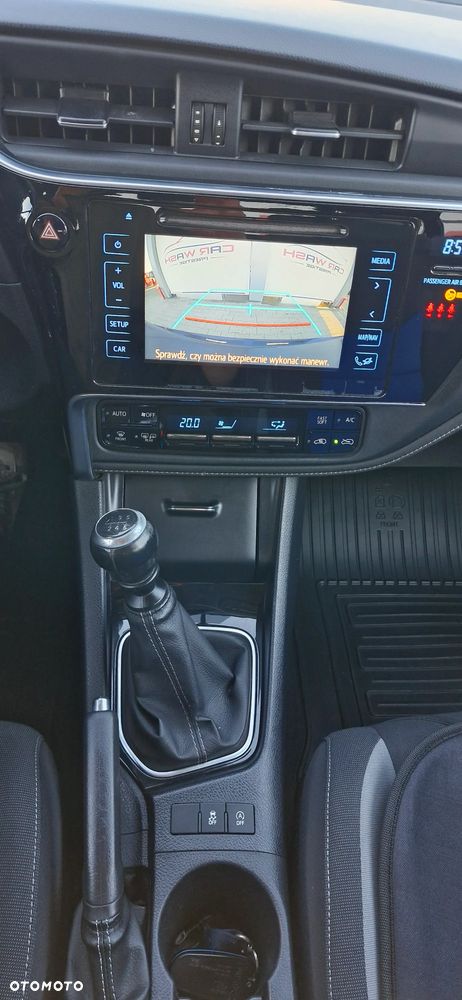 Toyota Auris 1.2 Turbo Design Edition - 15