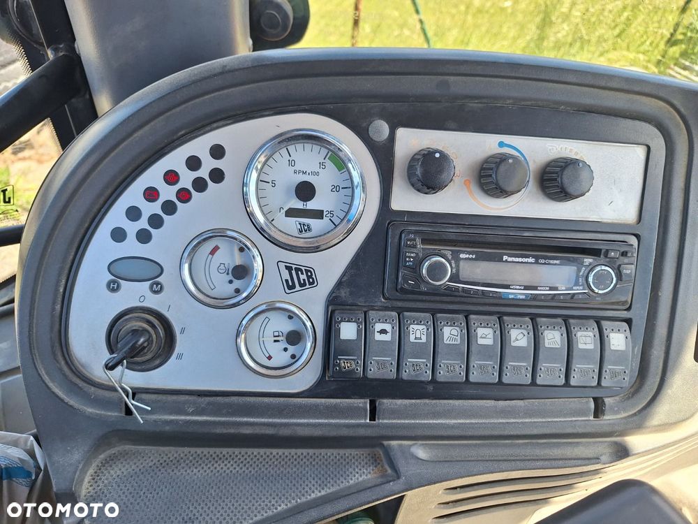 JCB 4Cx 4X4 - 20
