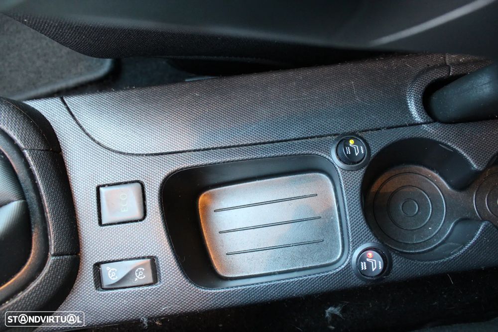 Renault Clio dCi 90 Start & Stop COLLECTION - 9