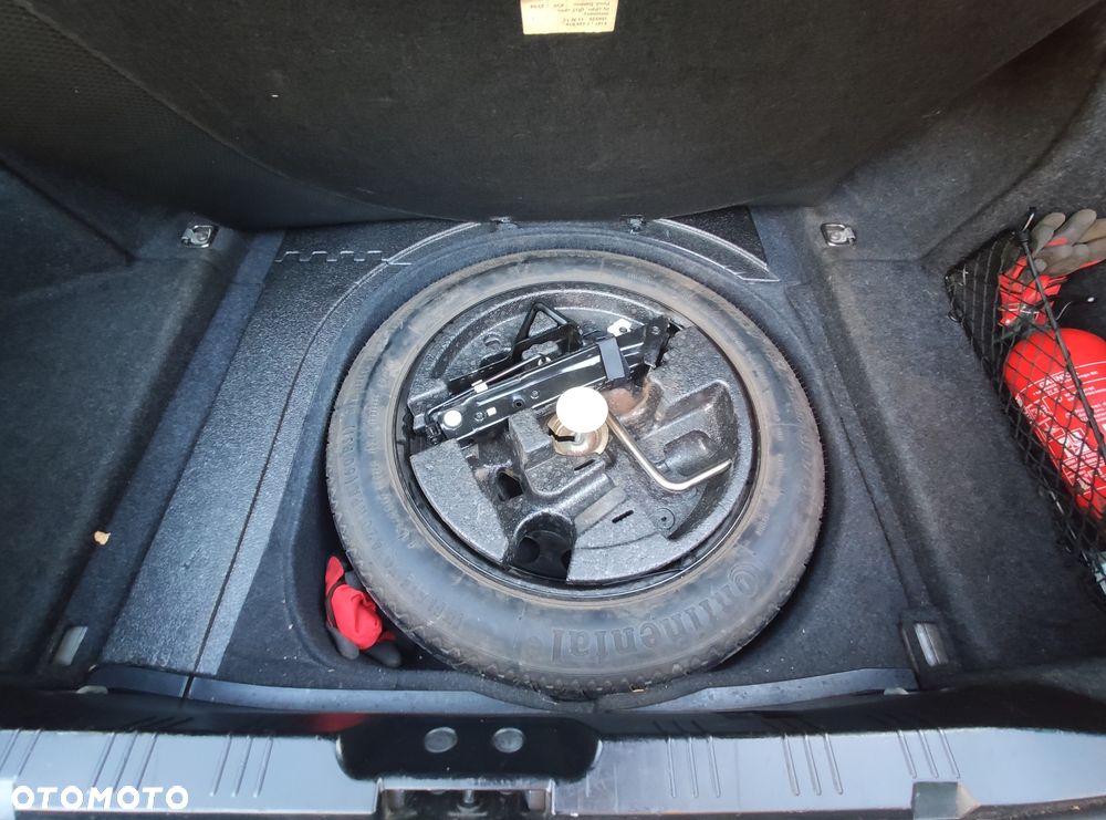 BMW Seria 5 - 13