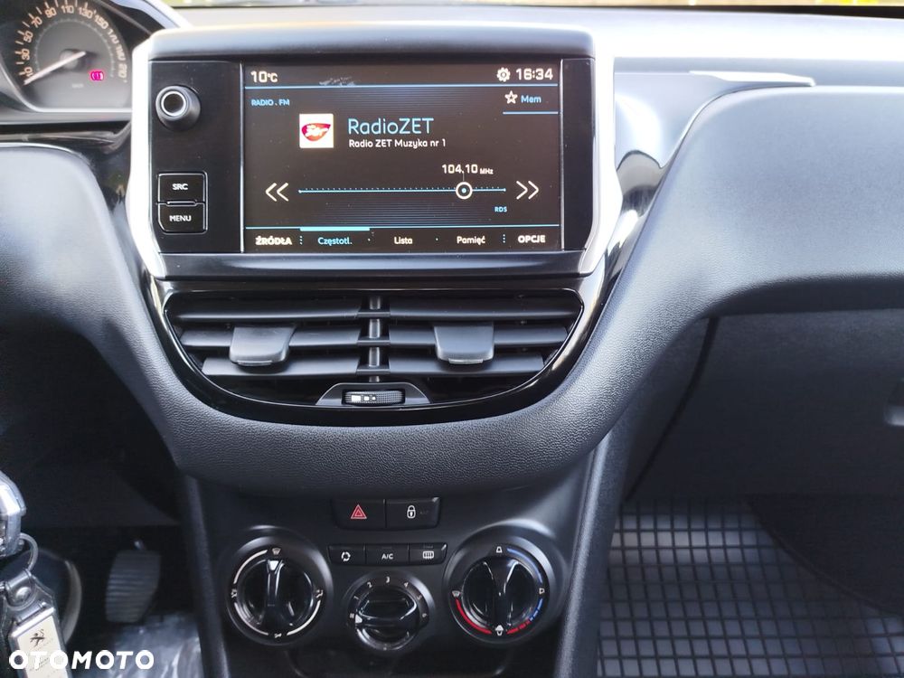 Peugeot 208 1.6 BlueHDi Active S&S - 21