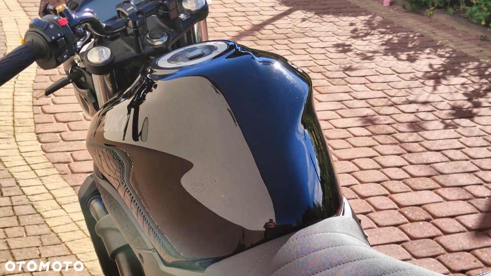 Suzuki SV - 6