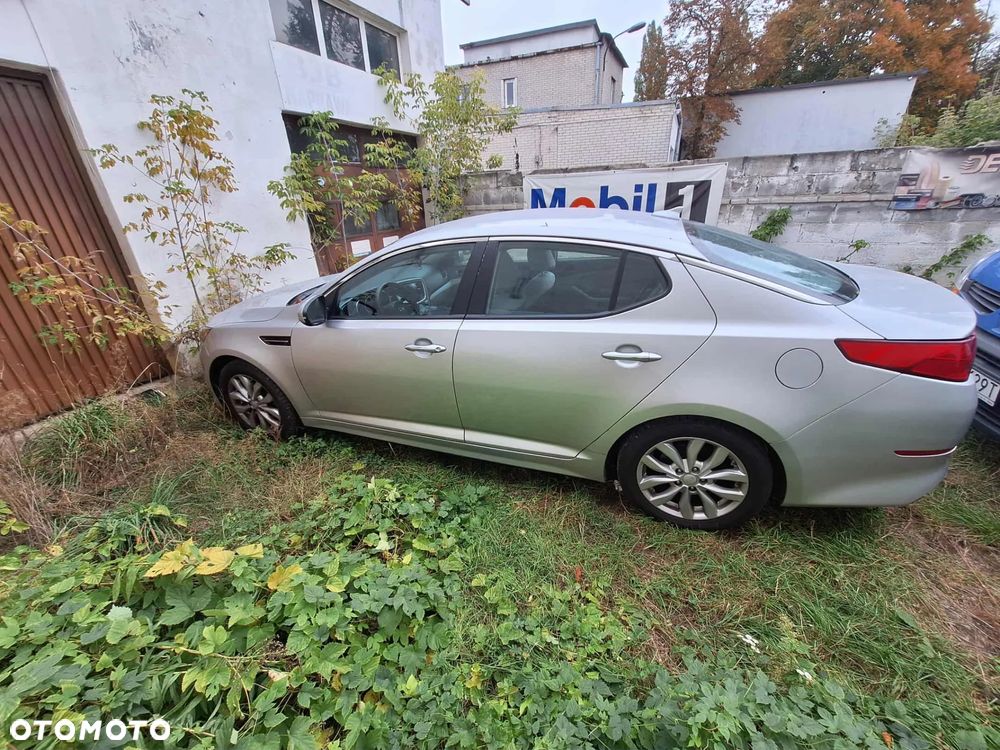 Kia Optima - 2