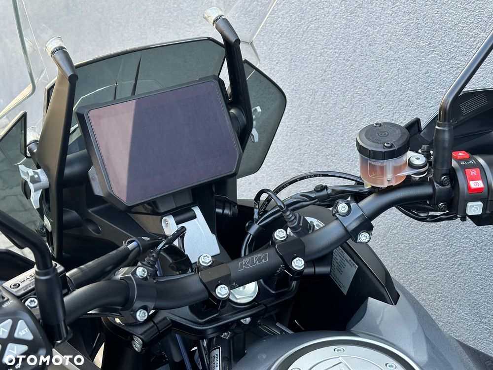 KTM Super Adventure - 25