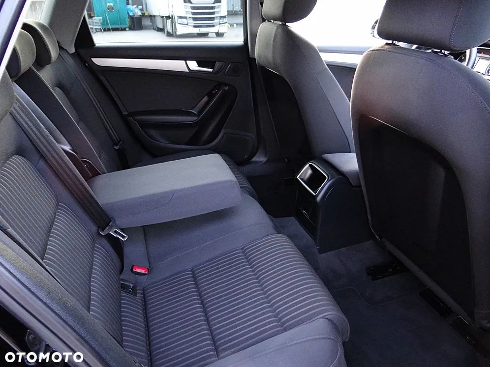 Audi A4 Avant 2.0 TDI DPF Attraction - 37