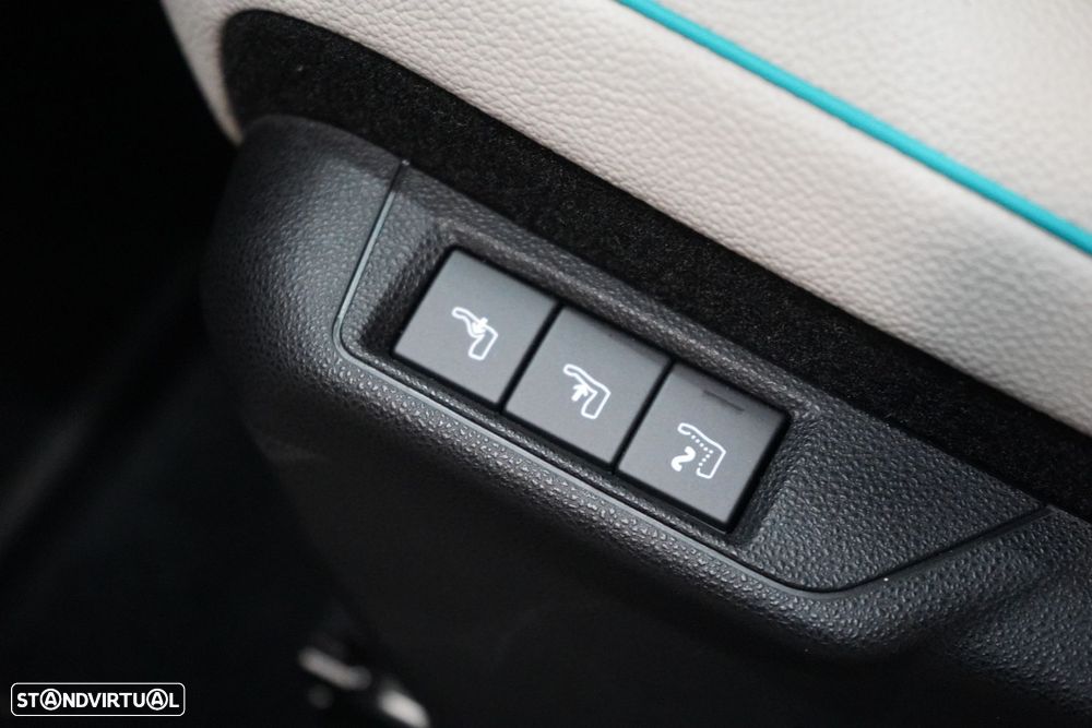 Fiat 600e 54 kWh La Prima - 29