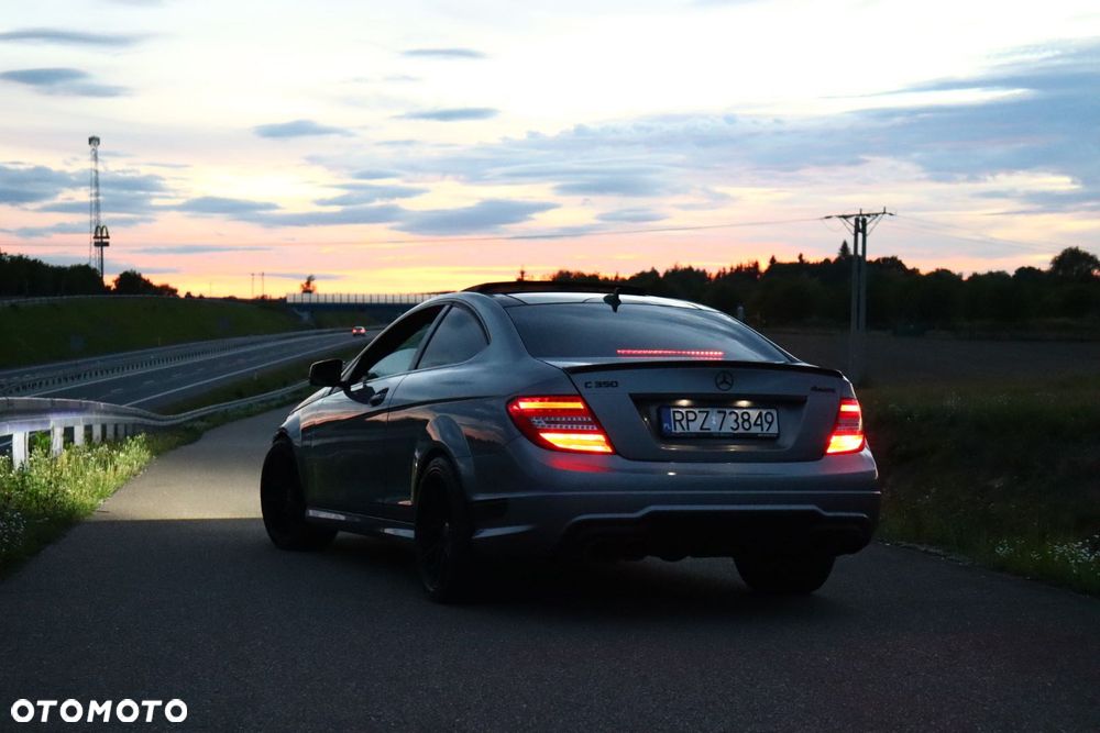 Mercedes-Benz C-Class 2013 photo 5