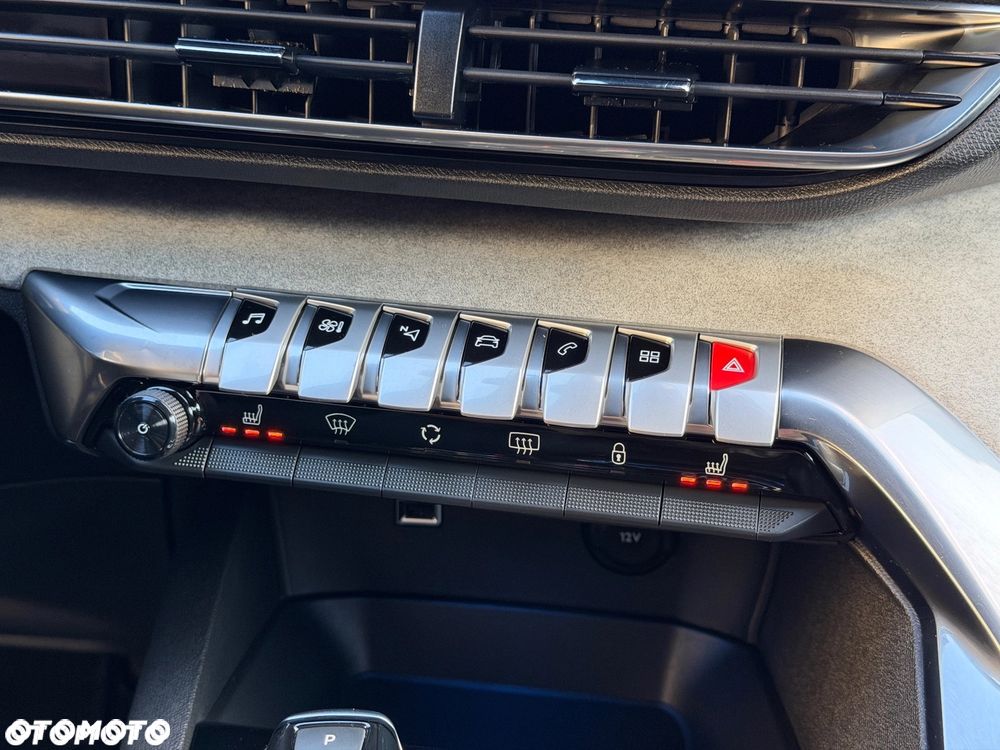 Peugeot 5008 1.6 PureTech GT Line S&S EAT8 - 6