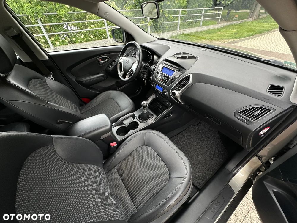 Hyundai ix35 2.0 CRDi 4WD Trend - 8