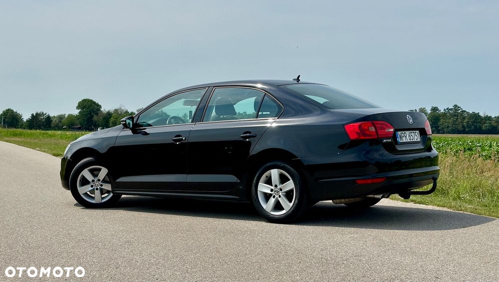 Volkswagen Jetta 1.4 TSI Comfortline - 7