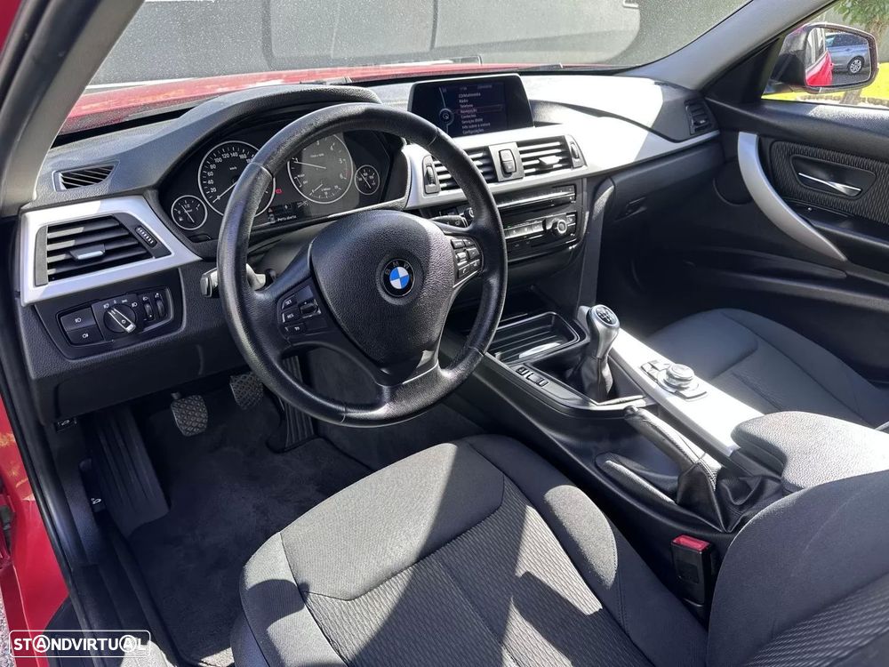 BMW 316 d Line Sport - 27