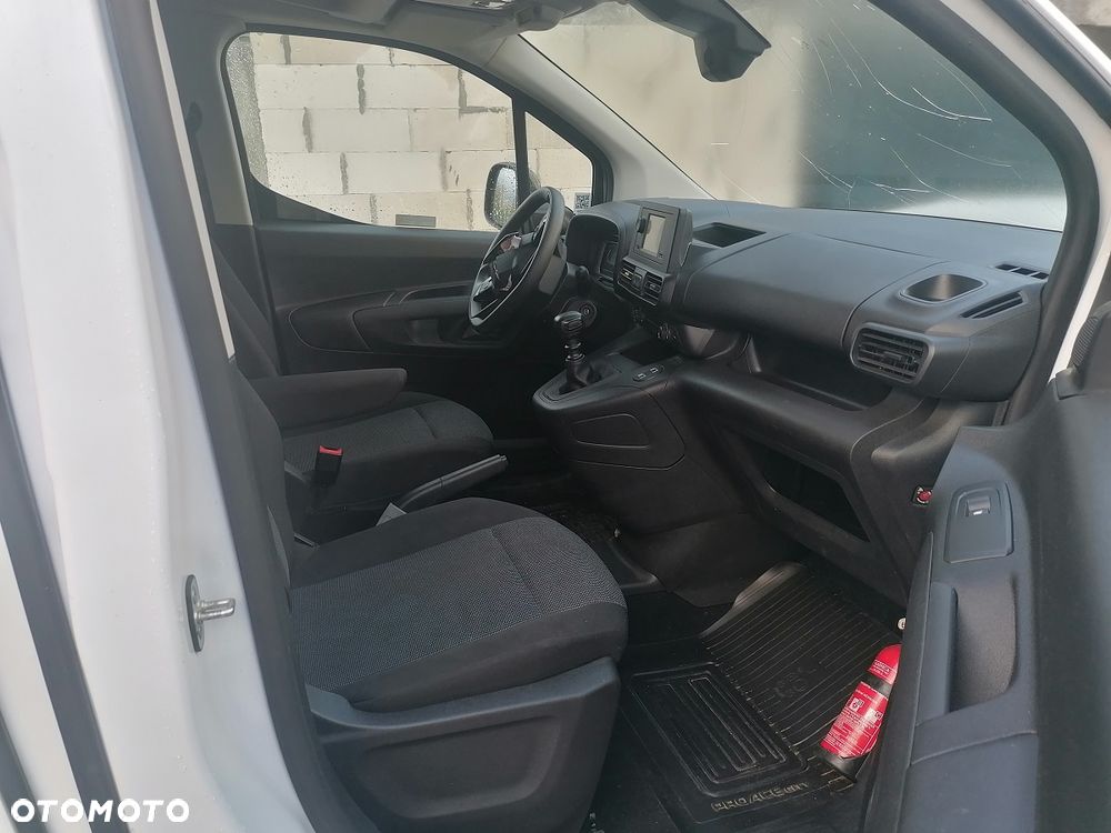 Toyota Proace City - 11