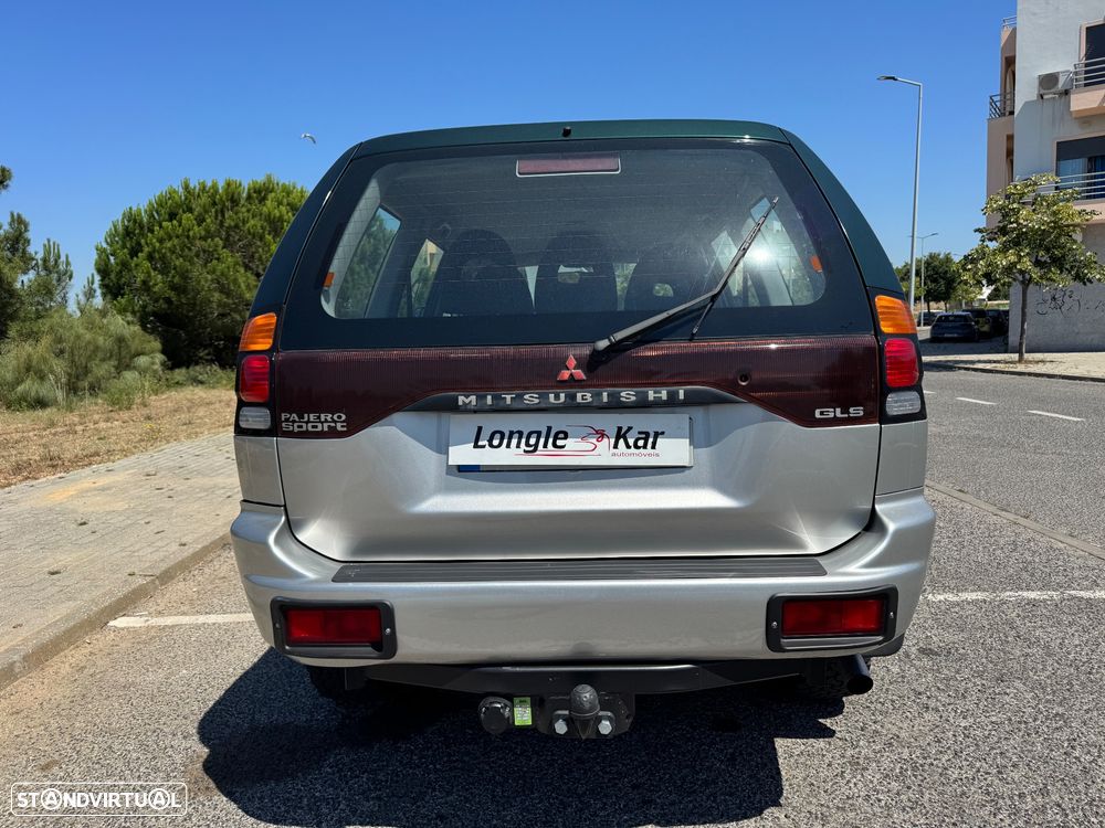 Mitsubishi Pajero Sport 2.5 TD GLS - 9