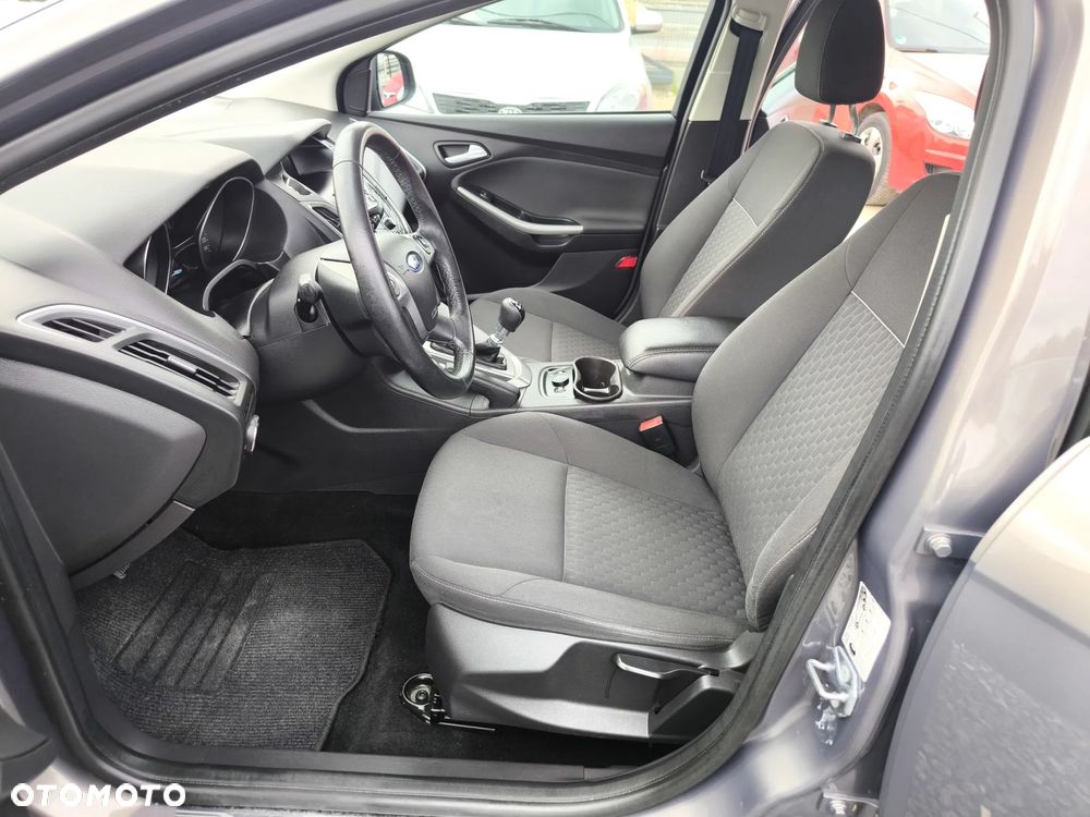 Ford Focus - 29