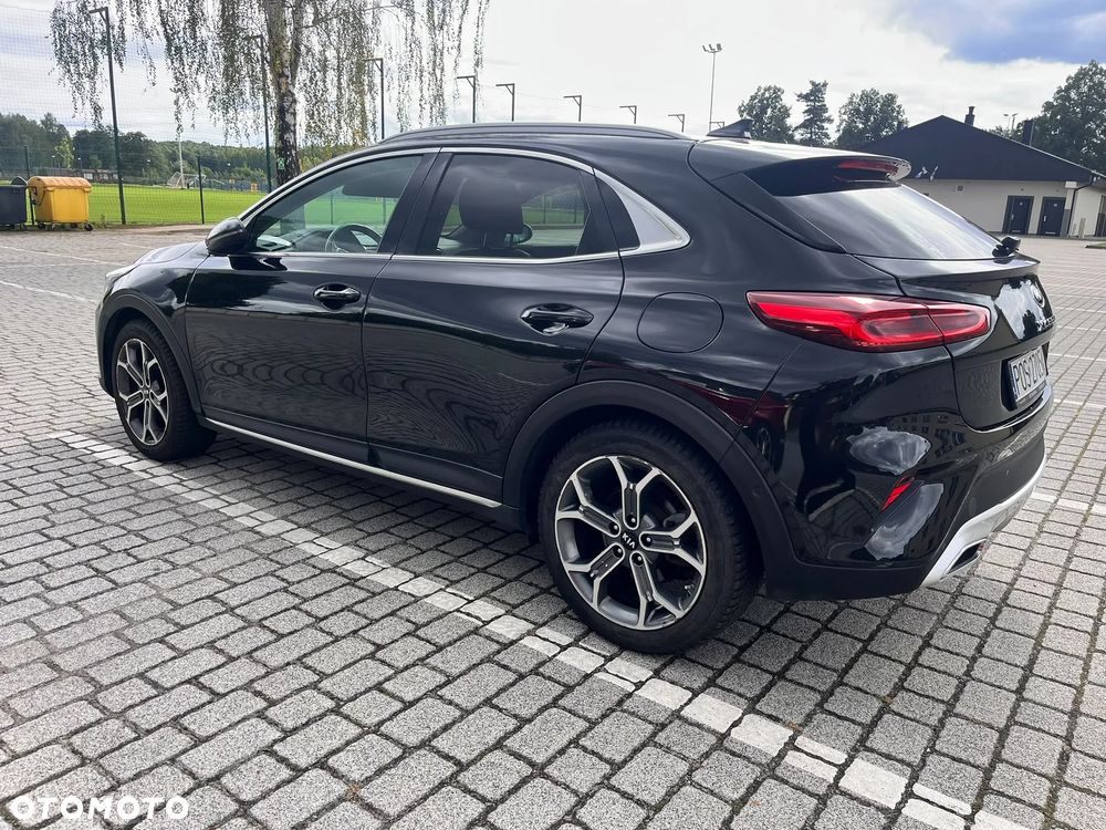 Kia XCeed 1.6 CRDi mHEV L Business Line DCT - 4