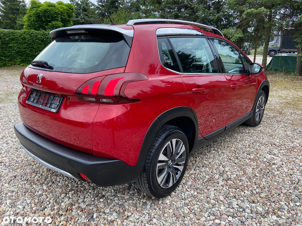 Peugeot 2008 - 9