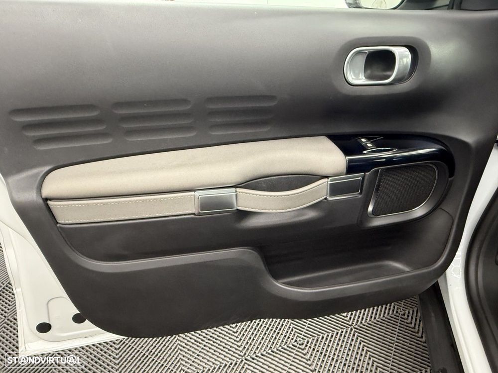 Citroën C4 Cactus 1.2 PureTech Shine Pack - 14
