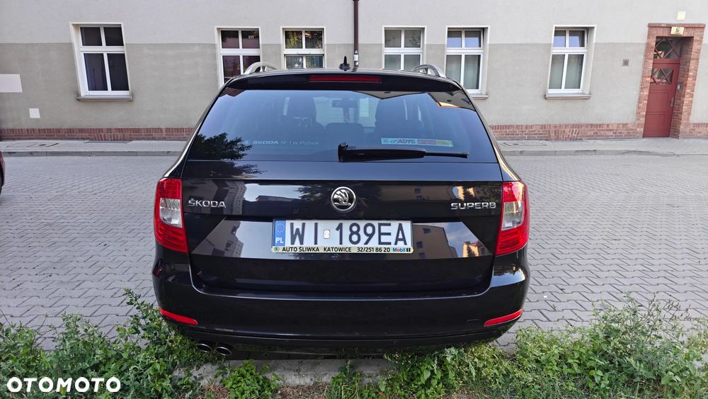 Skoda Superb 2.0 TDI Elegance DSG - 7