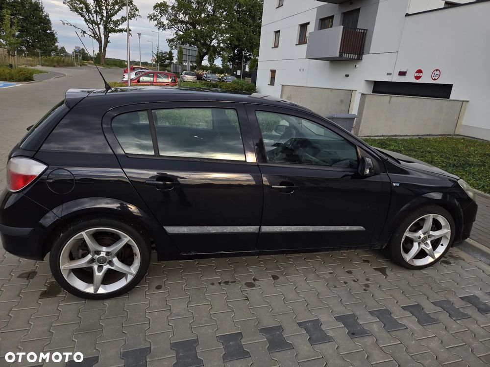 Opel Astra 2.0 T Sport - 5